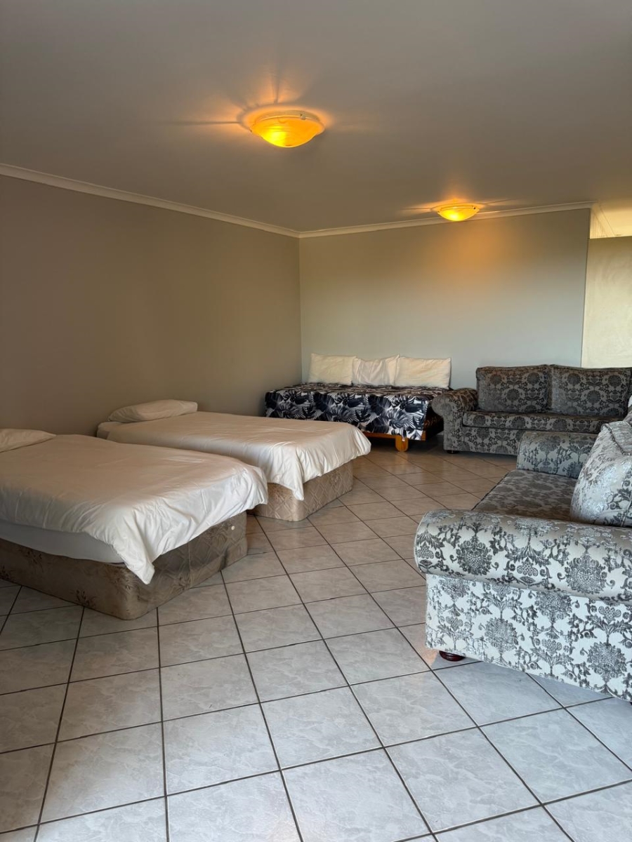 6 Bedroom Property for Sale in Aston Bay Eastern Cape